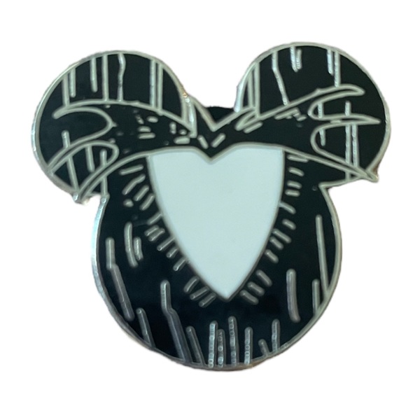 Disney Trading Pin Mickey Icon Character Jack Skellington - Picture 1 of 2